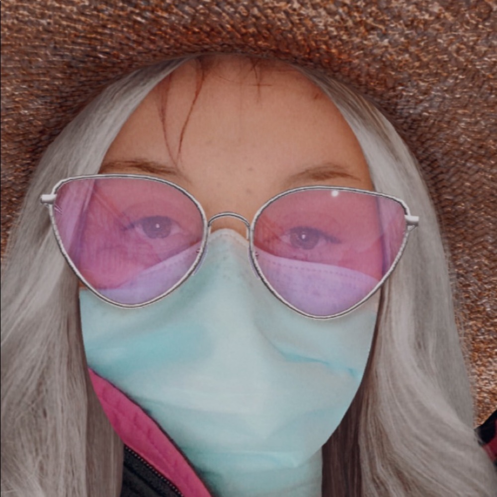 Meet your Posher, Linda
